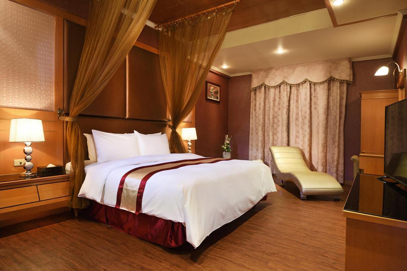 Natoli Motel 타이난 외부 사진